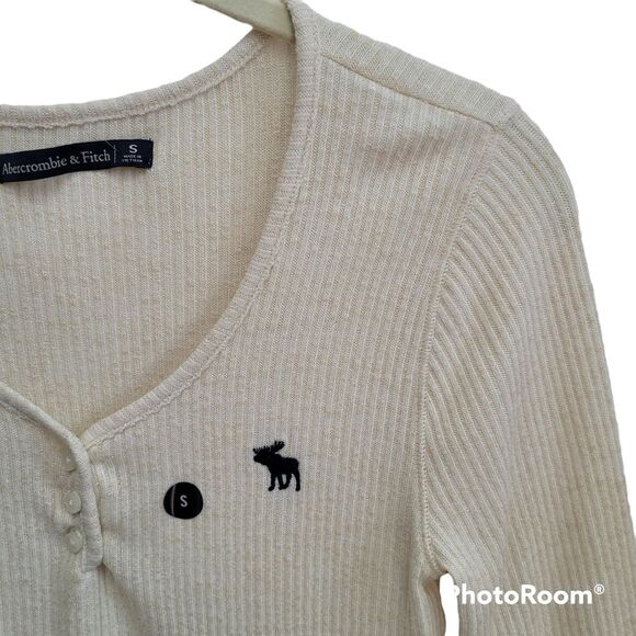 Abercrombie & Fitch Long Sleeve‎ Henley SMALL - Picture 3 of 16